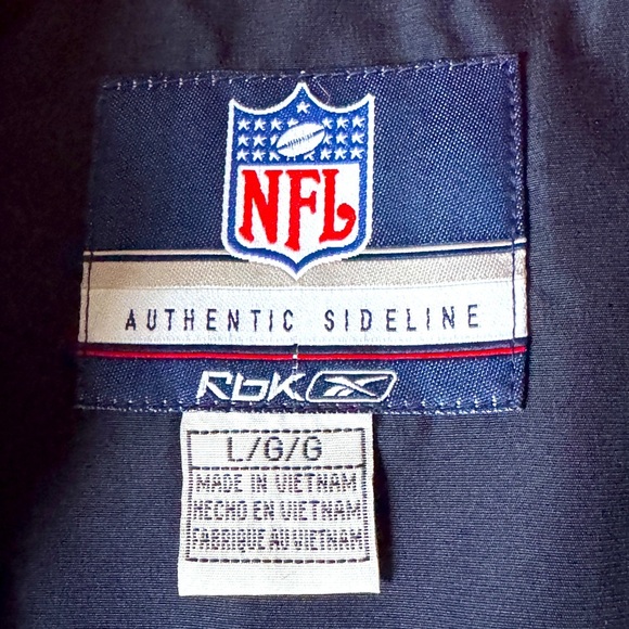🏈 Vintage Reebok NFL Buffalo Bills Authentic Sideline Pull Over Jacket 🏈 - Picture 7 of 16
